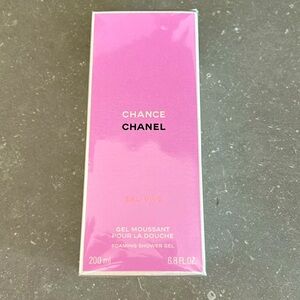 BNWT still wrapped - Chance by Chanel 200ml foaming shower gel